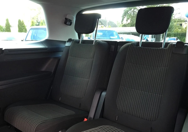 Seat Alhambra cena 124968 przebieg: 21000, rok produkcji 2020 z Brzeziny małe 211
